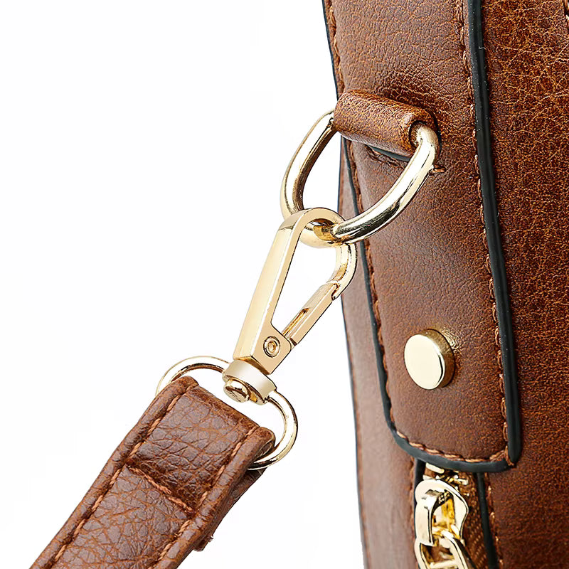 Elara Timeless Leather Handbag